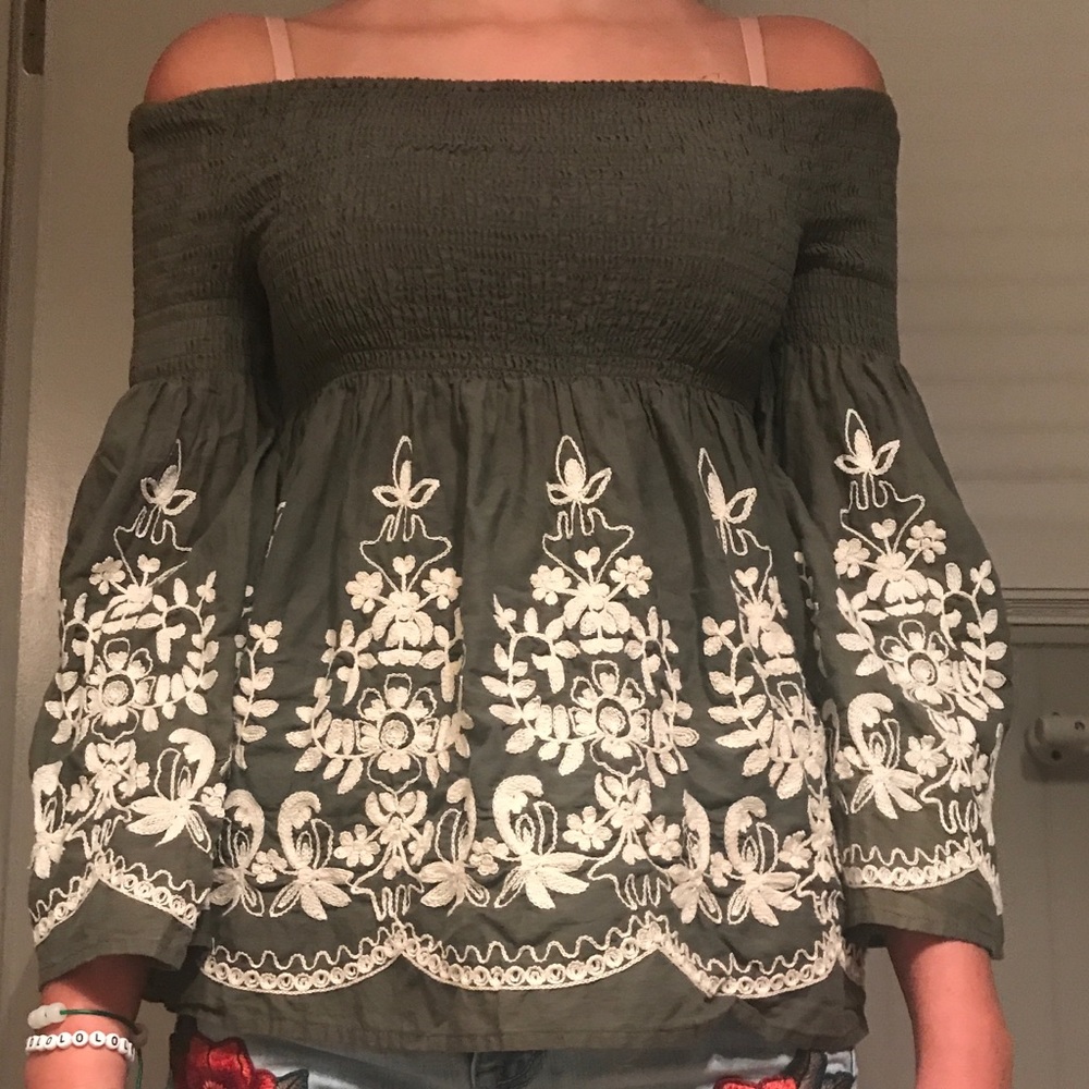 Forrest green off the shoulder lace top